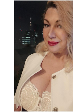Eleanor - a mature blonde escort from Aldgate East in London